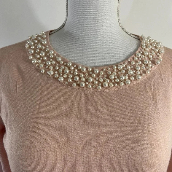 Karl Lagerfeld Paris Baby Pink Sweater Faux Pearl Beaded Embellished Neckline XS - Picture 2 of 8